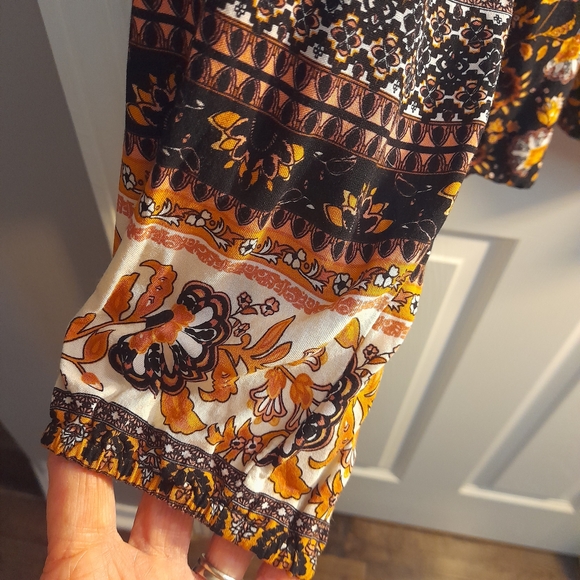 Ricki's Multicolor Floral Long Sleeve Blouse - Picture 3 of 7